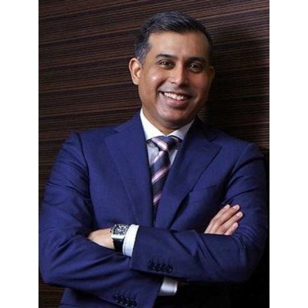 Living Well - Bangsar Shopping Centre - Clinictor