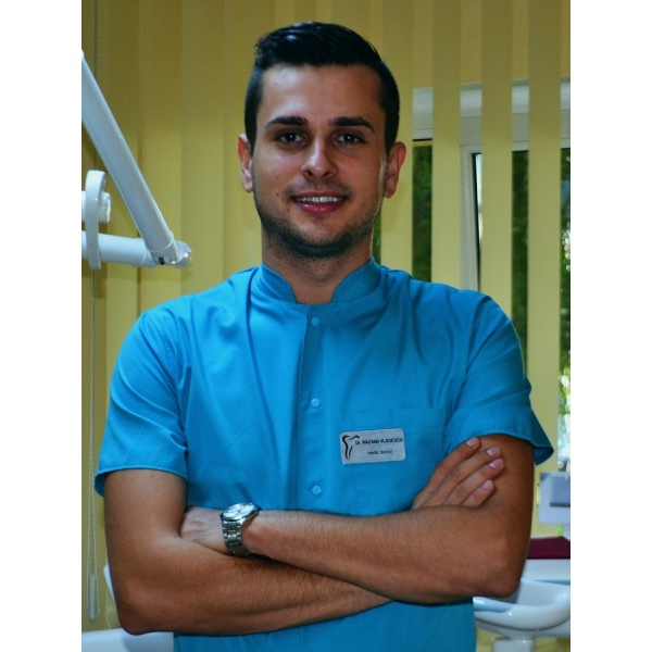 Medic Dentist Timisoara - Vladescu Razvan - Clinictor