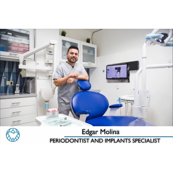 Molina's Dental Office - Clinictor