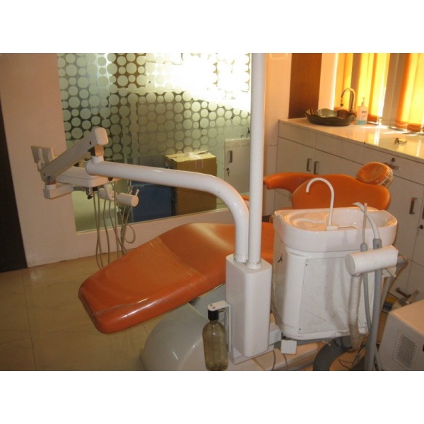 Naveens Kalyan Dental Hospital - Clinictor