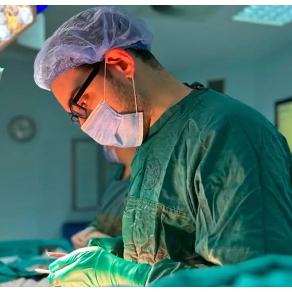 Op. Dr. İlkay Samil Beydilli - Clinictor