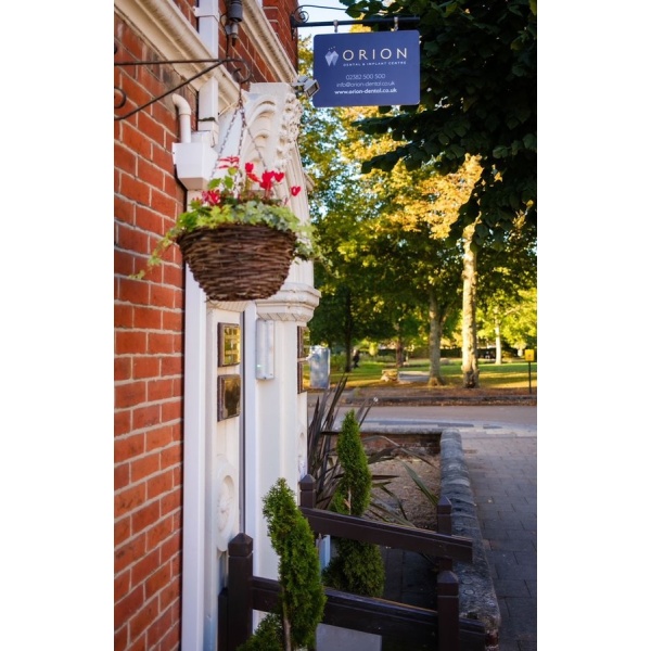 ORION Dental & Implant Centre - Clinictor