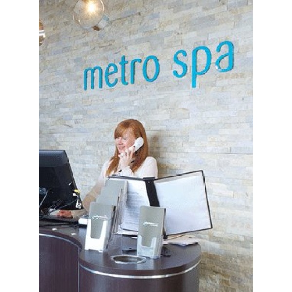 Pamper Banana Metro Spa - Clinictor