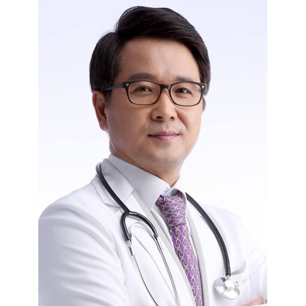 Park Jae Woo - Clinictor