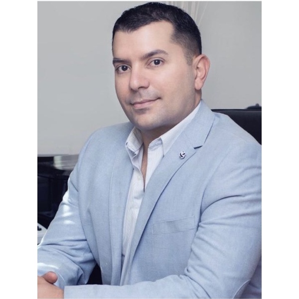 Plastic Surgery Dr. Mario Luis Pineda Moreno - Clinictor
