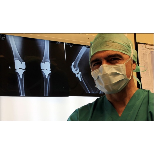 Prof. Dr. Fahri Erdoğan - Clinictor