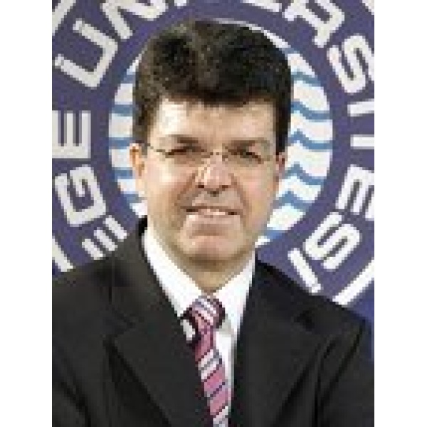 Prof. Dr. Fazil Apaydin - Clinictor