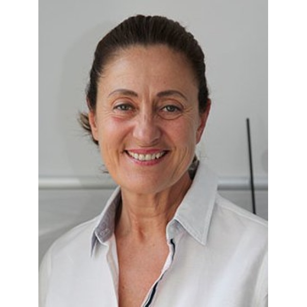 Queen Dental Centre of Implantology - Clinictor