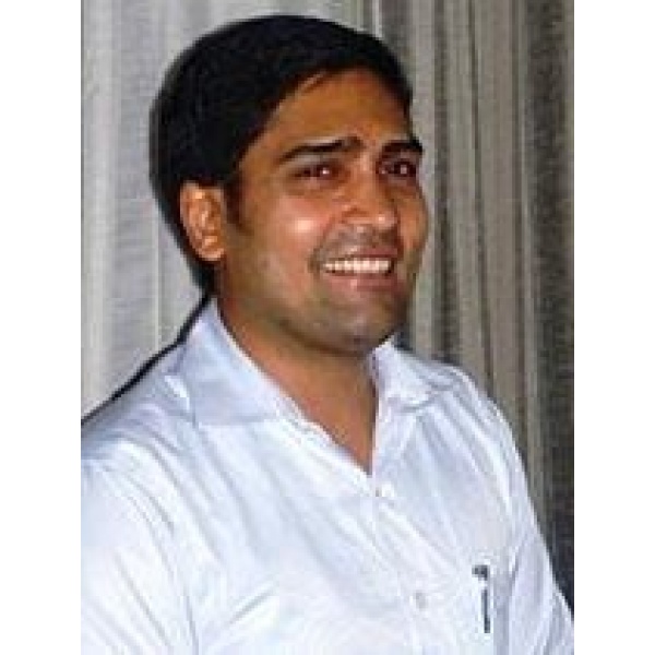 Regain Hair Restoration Services - Clinictor