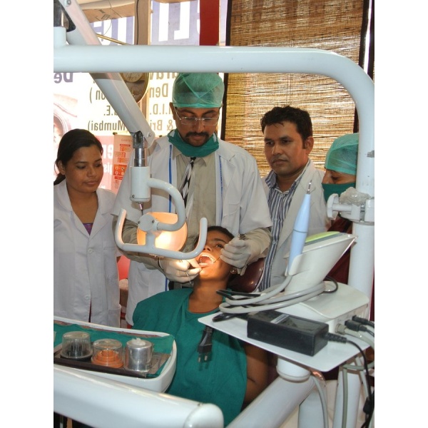 Rekha Dental Clinic & Implant Centre-New Kot Colony - Clinictor
