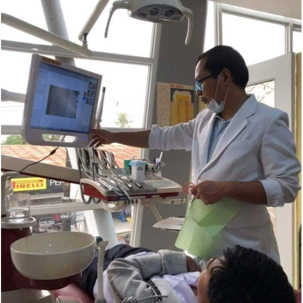 Romero-Rosas Dental Clinic - Bacolod City - Clinictor