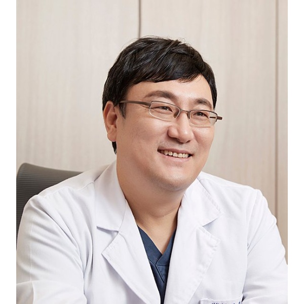 She's Plastic Surgery - Clinictor