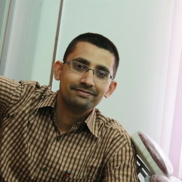 Smile World Dental Hospital and Implant Center - Clinictor