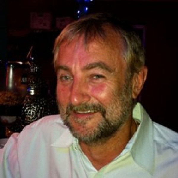 Clinictor - Oakmead Dental Care - Alastair Logie