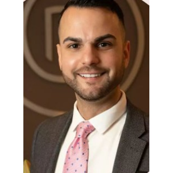 Clinictor - Yorkshire Dental Suite - Alex De Carvalho
