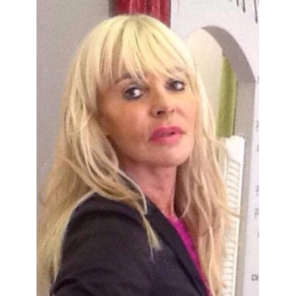 Clinictor - Pretty Woman  Belfast - Alexis James