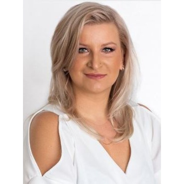 Clinictor - Cambridge Micropigmentation Centre - Ania Paterak