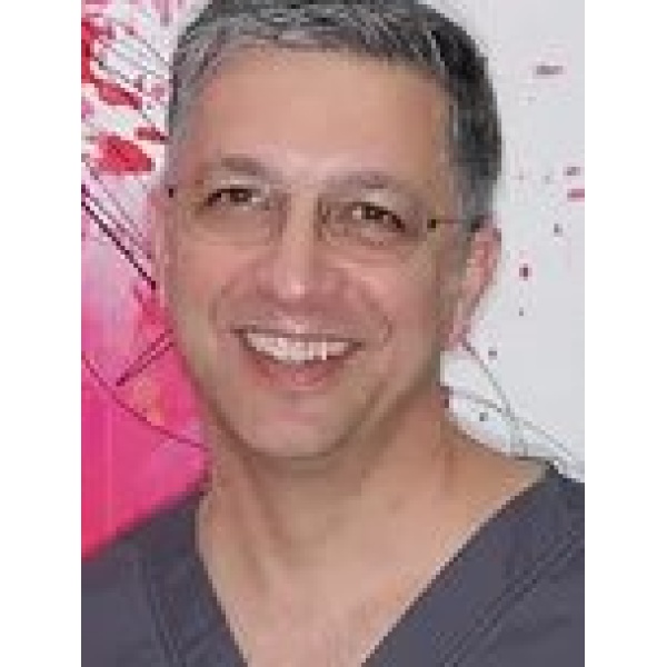Clinictor - iQ Dental and Implant Centre - Antonio de Vivo
