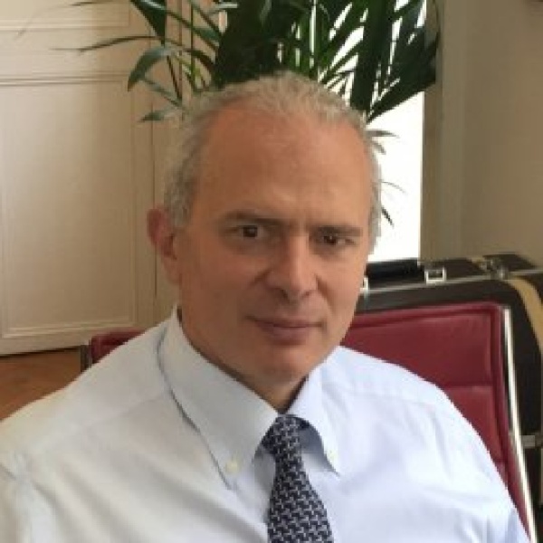 Clinictor - Bristol Plastic Surgery - Antonio Orlando