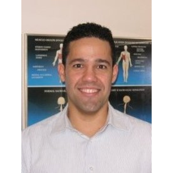 Clinictor - Oxford Chiropractic Clinic - Arthur Tovar