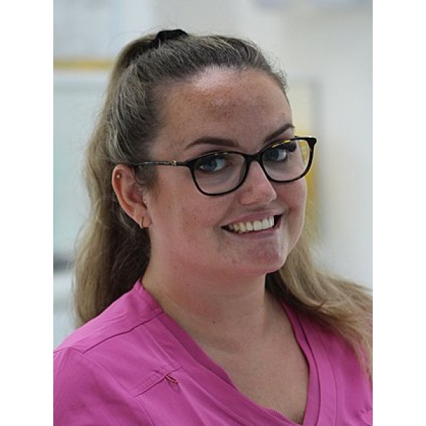Clinictor - Archway Dental - Chloe Greenham