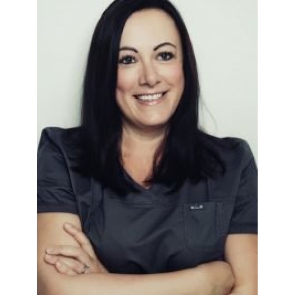 Clinictor - Cresthaven Laser - Debbie
