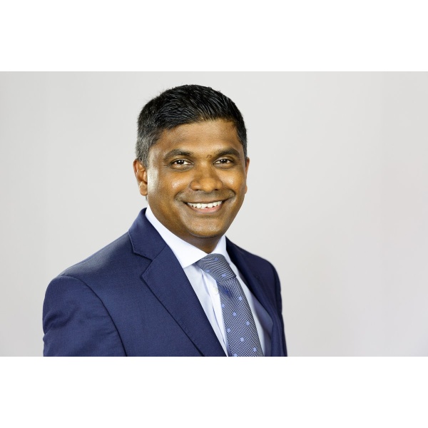 Clinictor - Mr. Deemesh Oudit - Consultant Plastic Surgeon - Deemesh Oudit
