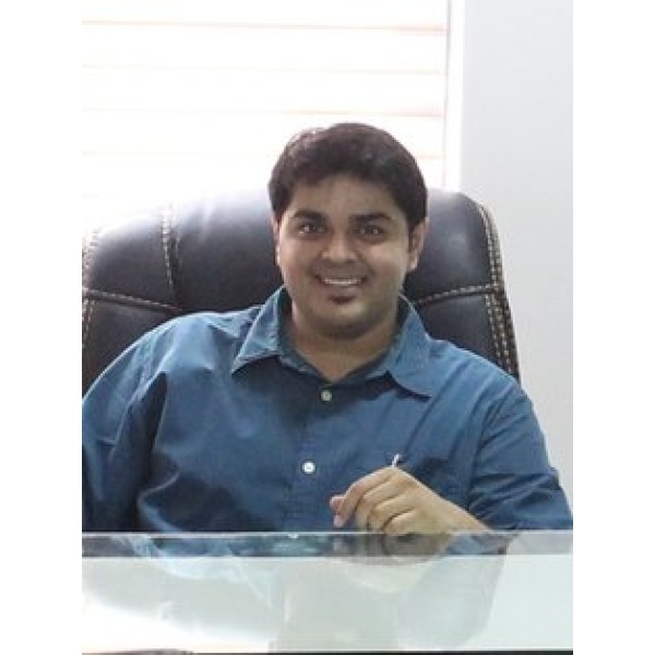 Clinictor - Takvani Dental Clinic - Dr Aakash Takvani