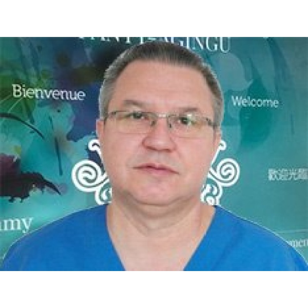 Clinictor - Surgery In Poland - Dr Aandrzej Mayer