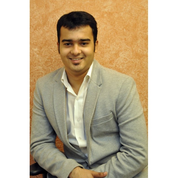 Clinictor - Dr.Teeth Implant and Aesthetic Centre - Dr Abhishek Modi