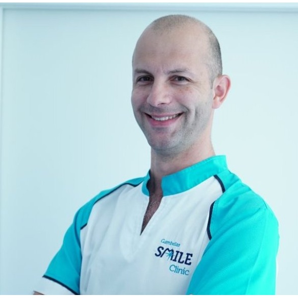 Clinictor - Gambelas Smile Clinic - Dr Abílio Martins