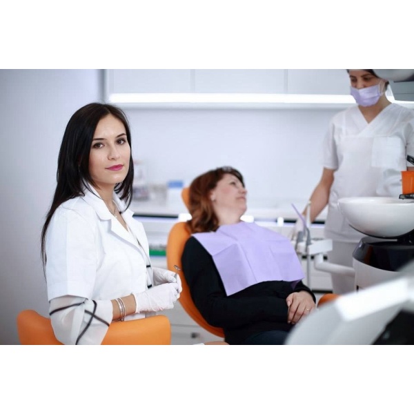Clinictor - Clinica Stomatologica Dentastic - Dr Acsinte  Larisa