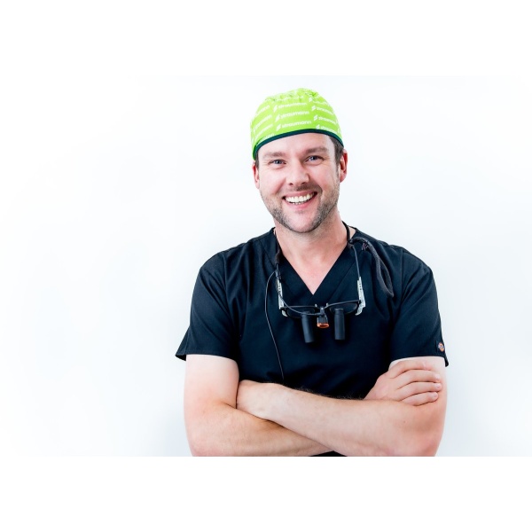 Clinictor - Andrea Ubhi Dentistry - Dr Adam  Glassford