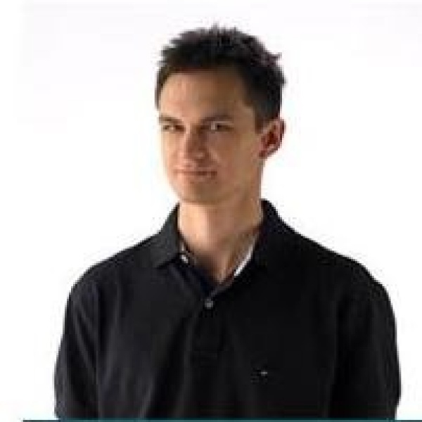 Clinictor - Dental Aesthetics - Orlowska Dental Clinic - Dr Adam Wolniewicz