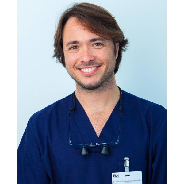 Clinictor - R&H Dental Clinic - Dr Adrian Carbajosa Fernandez