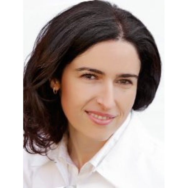 Clinictor - Gilmour Dental Centre - Dr Adriana Amzar