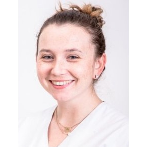 Clinictor - Uśmiech Zdrowia - Łowicka - Dr Agnieszka Adamska