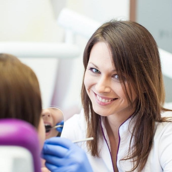 Clinictor - Gabinety Stomatologiczne Dental Excellent - Dr Agnieszka Mojsym