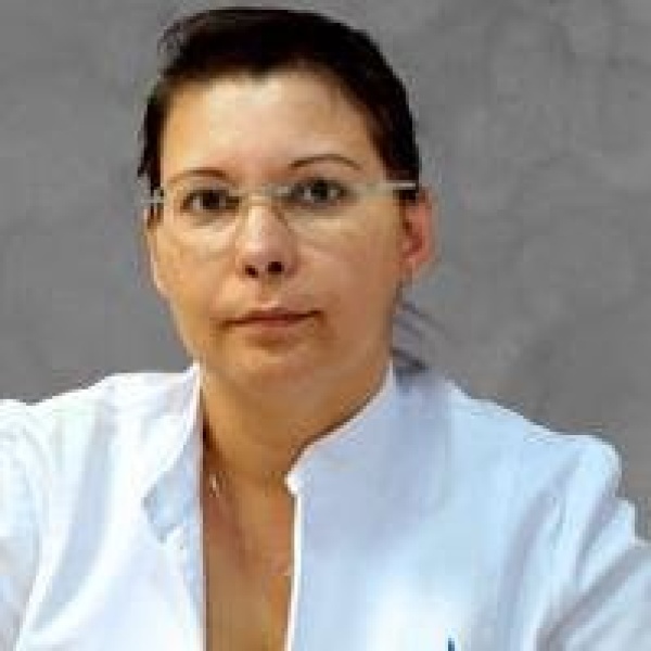 Clinictor - Institute of Medicine and Cosmetic Surgery & Hernández Aran - Dr Aimée de la Cruz Hernández