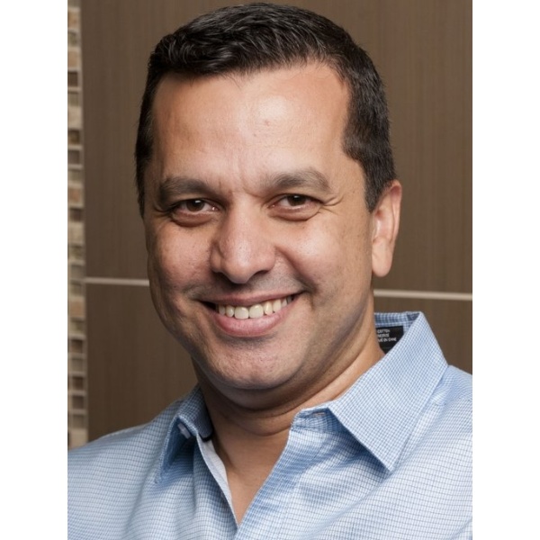 Clinictor - Canada Place Dental - Dr Alaa Musbah