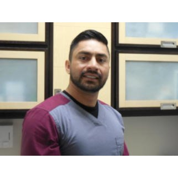 Clinictor - D.D.S. GUILLERMO  MÁRQUEZ REYES - Dr Alex Ramos