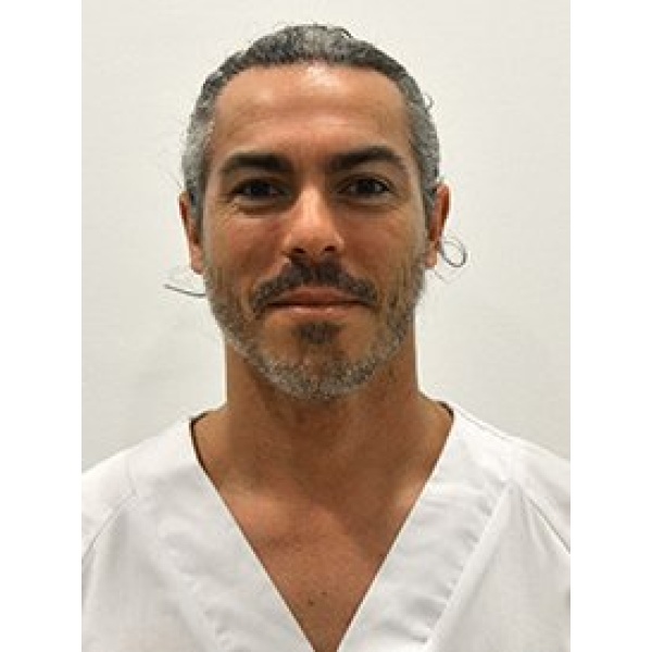 Clinictor - Salus Medical Clinic S.L - Granada - Dr Álvaro Gallegos Caro