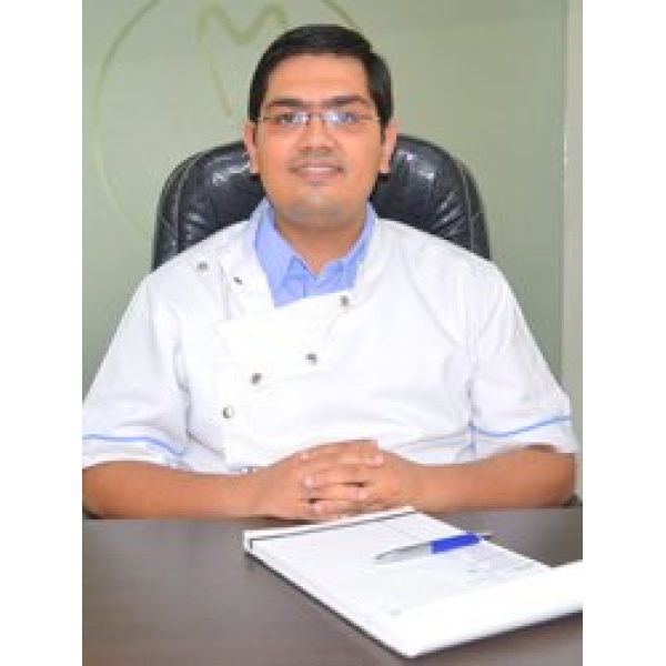 Clinictor - Vivanta Clinics - Dr Amit Bhamboo