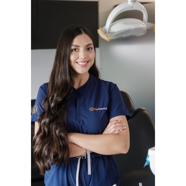 Clinictor - Top Dental - Dr ANA LUCIA  RODRIGUEZ