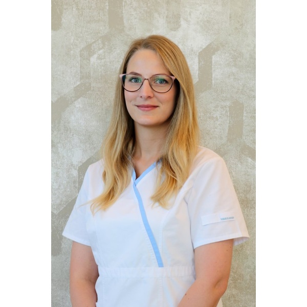 Clinictor - MDental Clinic Hungary - Dr Andrea Rácz