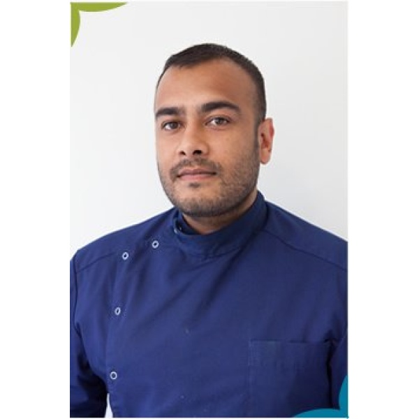 Clinictor - Essence Dental Clinic - Dr Anish Kothari