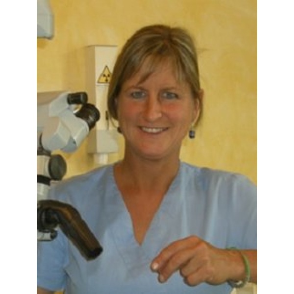 Clinictor - Toothworks - Dr Anna-Louise Bate