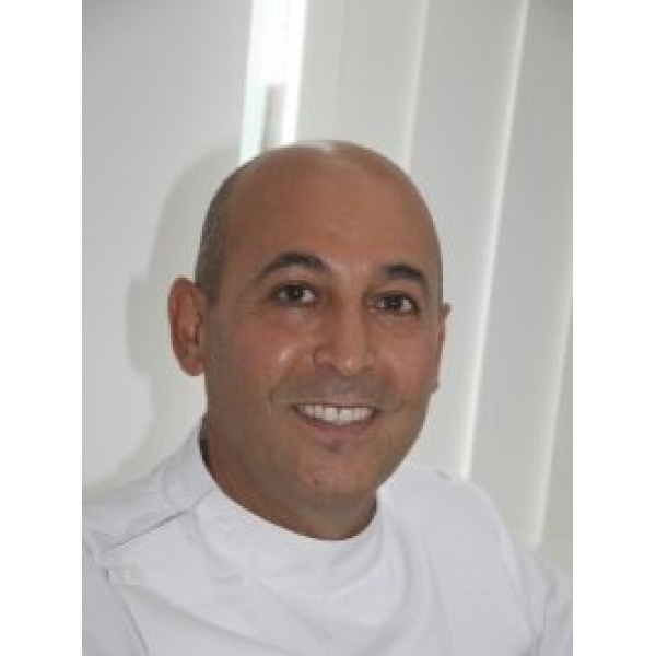 Clinictor - Wickford Dental - Dr Antonio Moafi