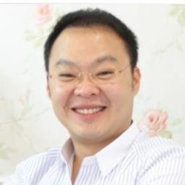 Clinictor - Say Cheeeze Dental Clinic - Dr Apichart Veerawattanatigul
