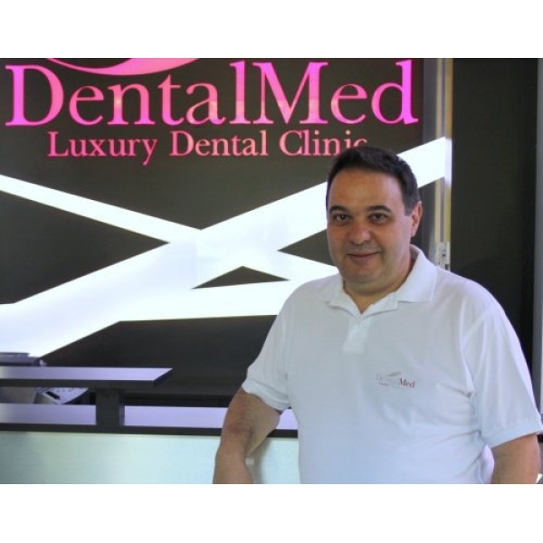 Clinictor - DentalMed Luxury Dental Clinic - Dr Ariel Hirsch